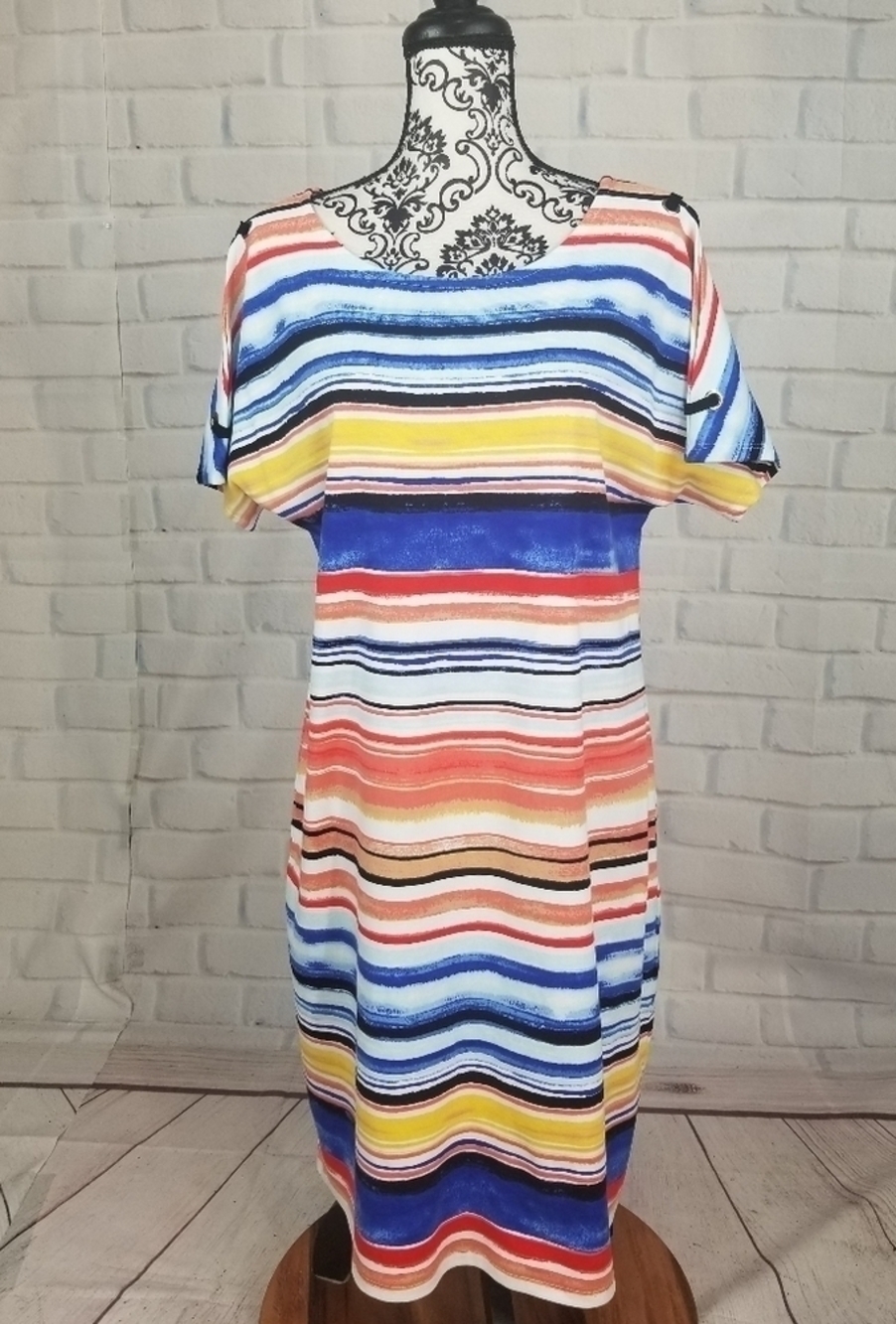 Rafaella size xl striped print short sleeve dress